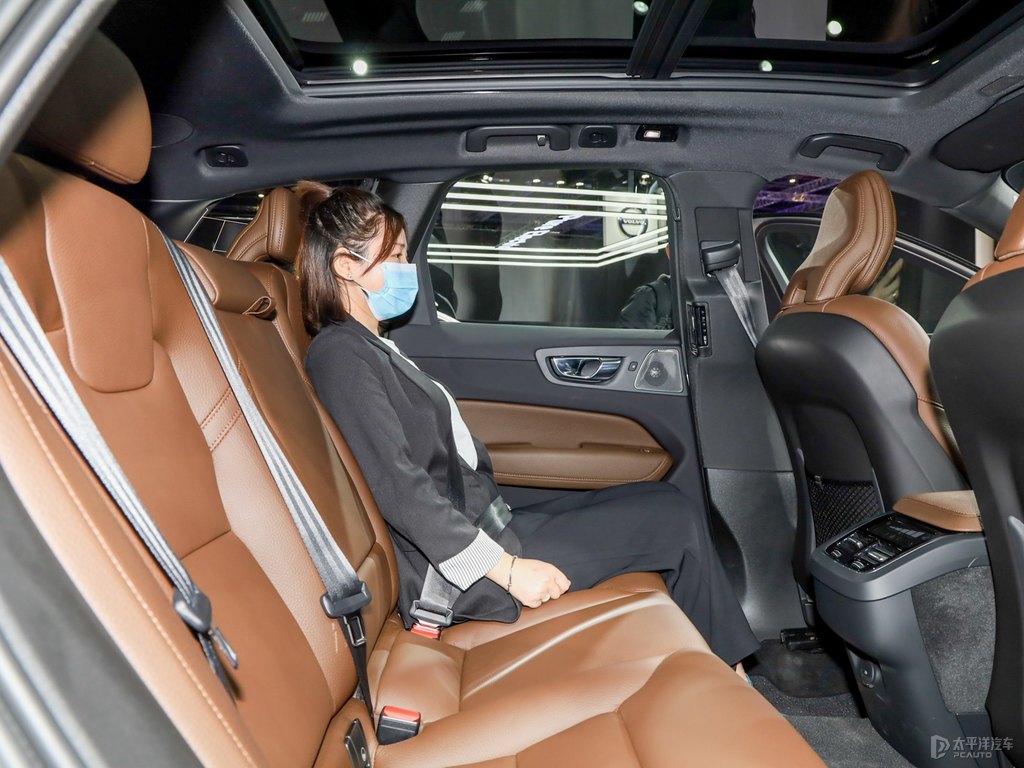 沃爾沃XC60圖片