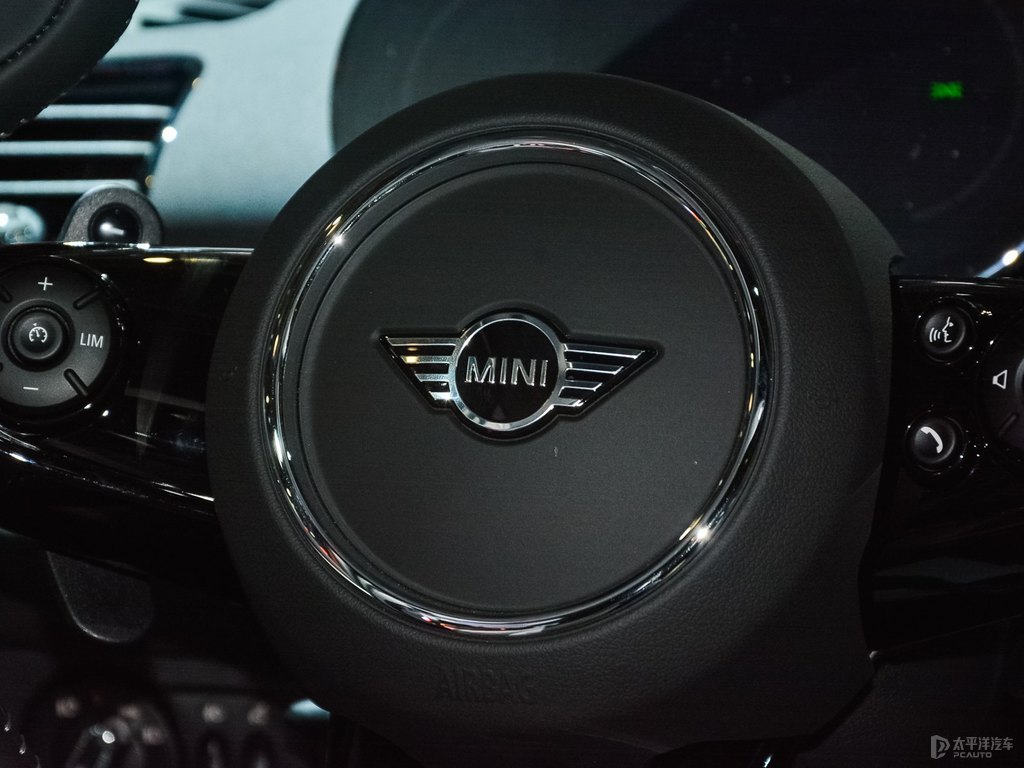 MINI CLUBMAN圖片