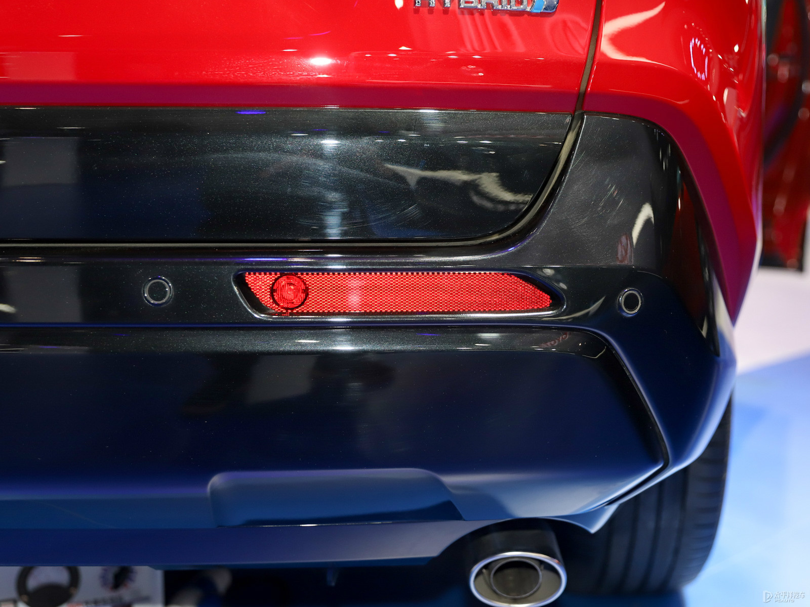 RAV4榮放雙擎E+外觀高清大圖
