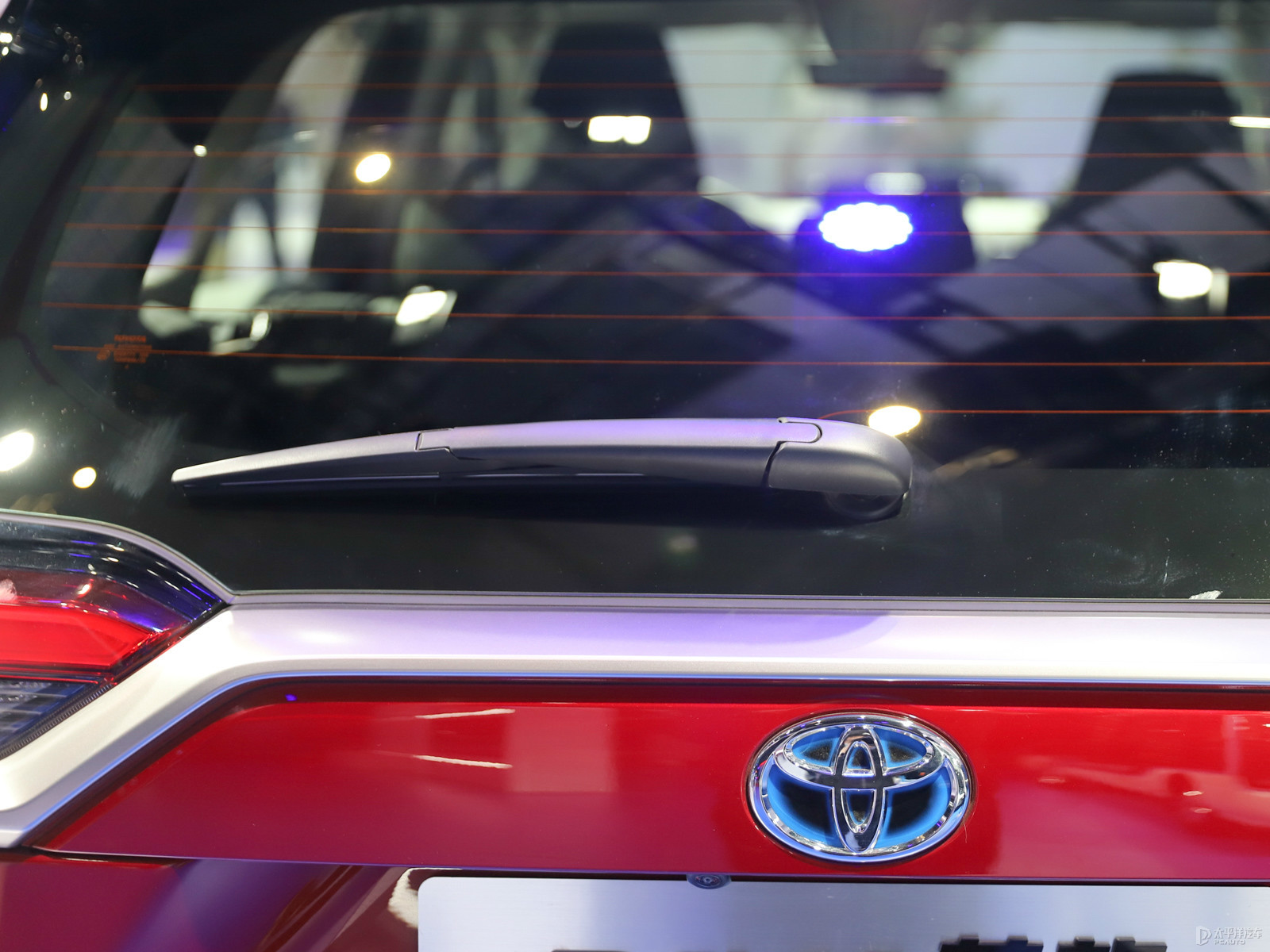 RAV4榮放雙擎E+外觀高清大圖