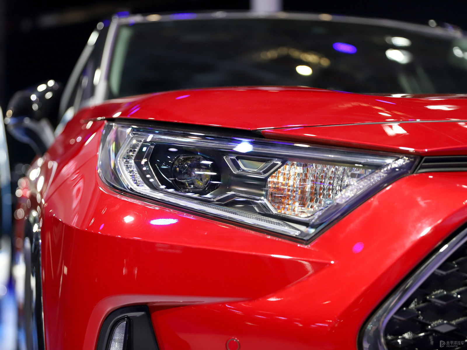 RAV4榮放雙擎E+外觀高清大圖