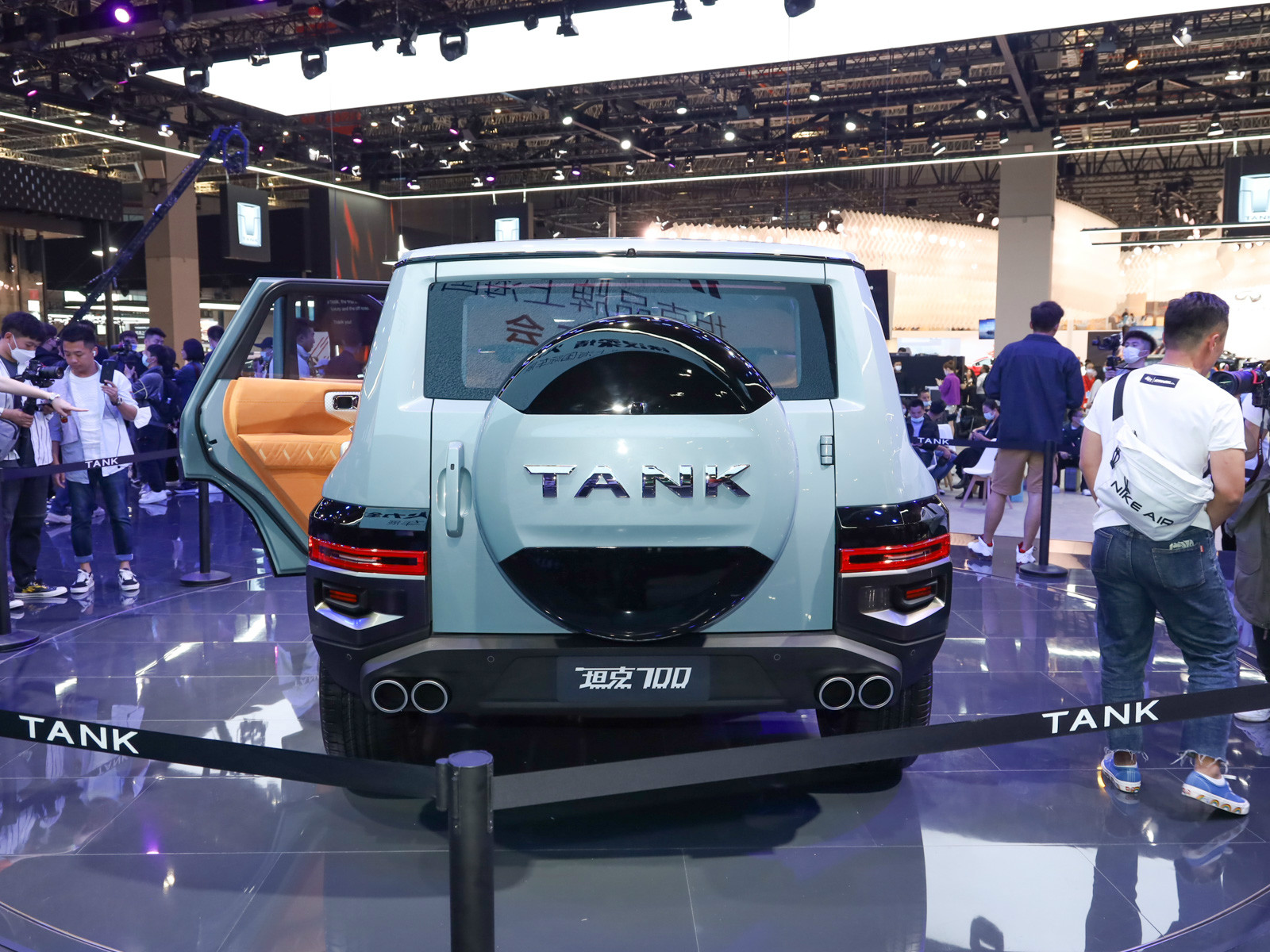坦克700新能源車展高清大圖