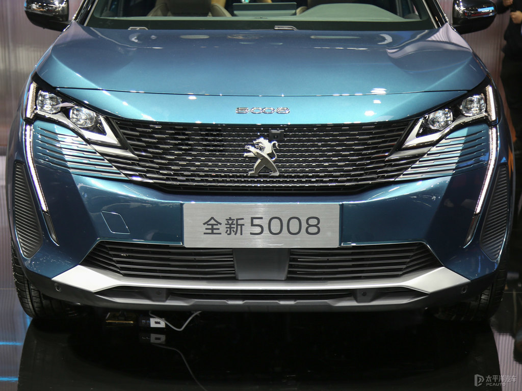 冰山藍(lán)標(biāo)致5008車頭外觀圖片