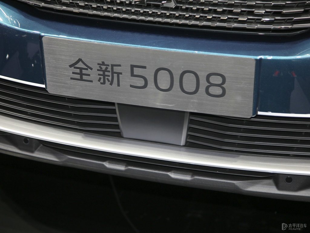 冰山藍(lán)標(biāo)致5008車頭外觀圖片