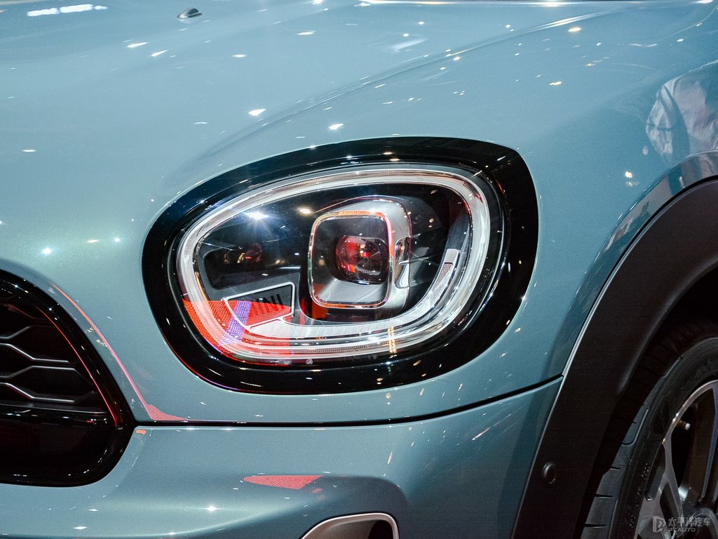 ȼMINI COUNTRYMAN܇(ch)^^DƬ