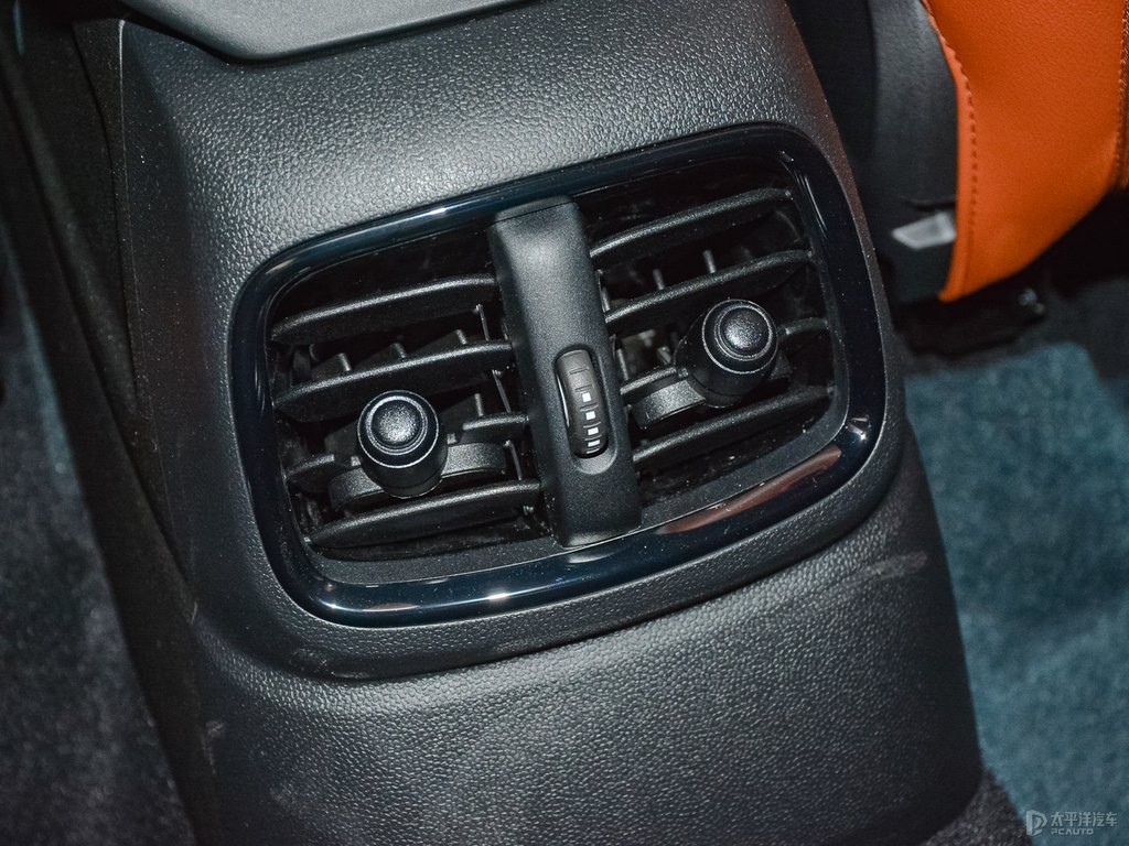 ȼMINI COUNTRYMAN΃(ni)DƬ