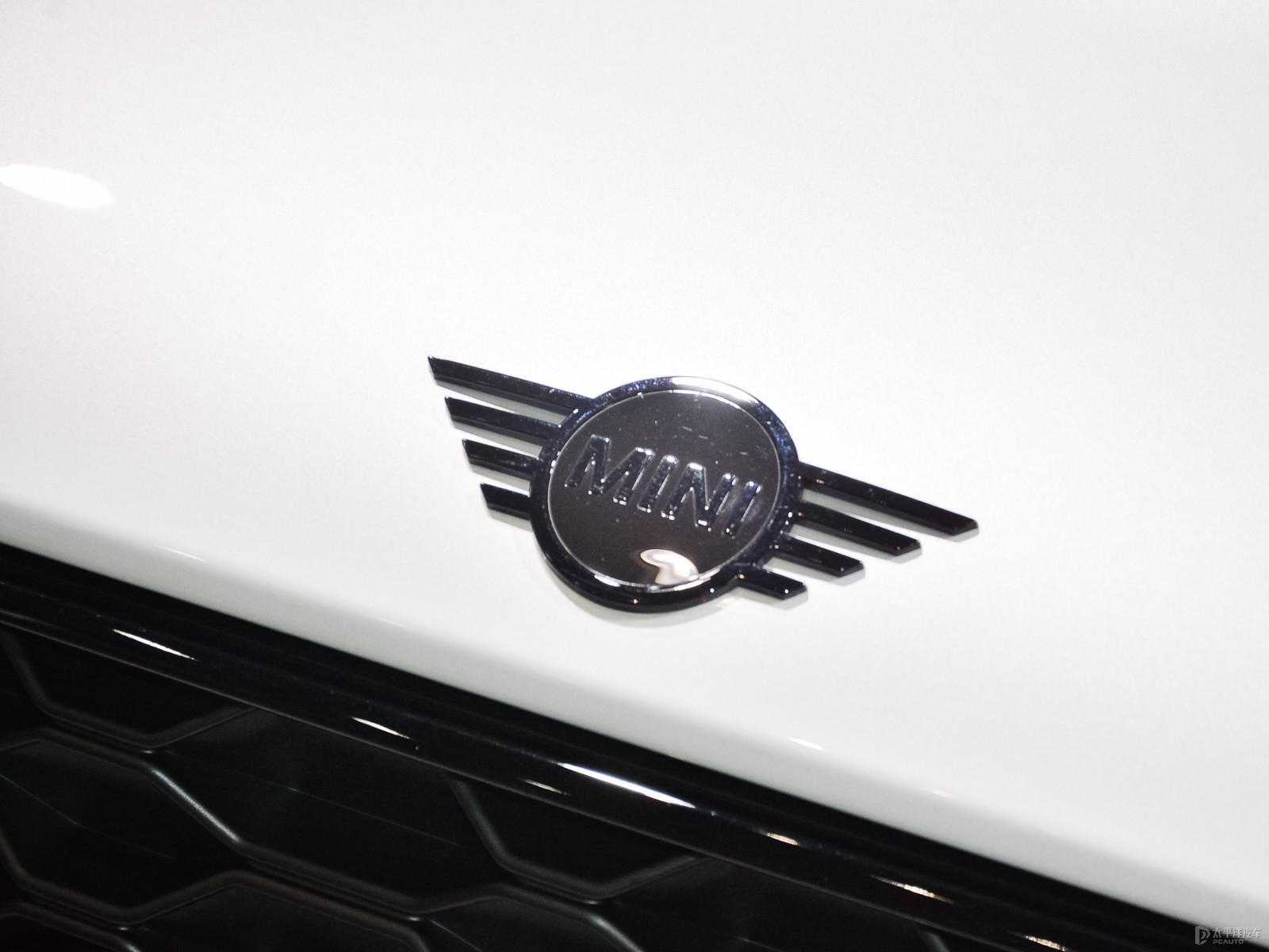 MINI JCW COUNTRYMAN外觀高清大圖