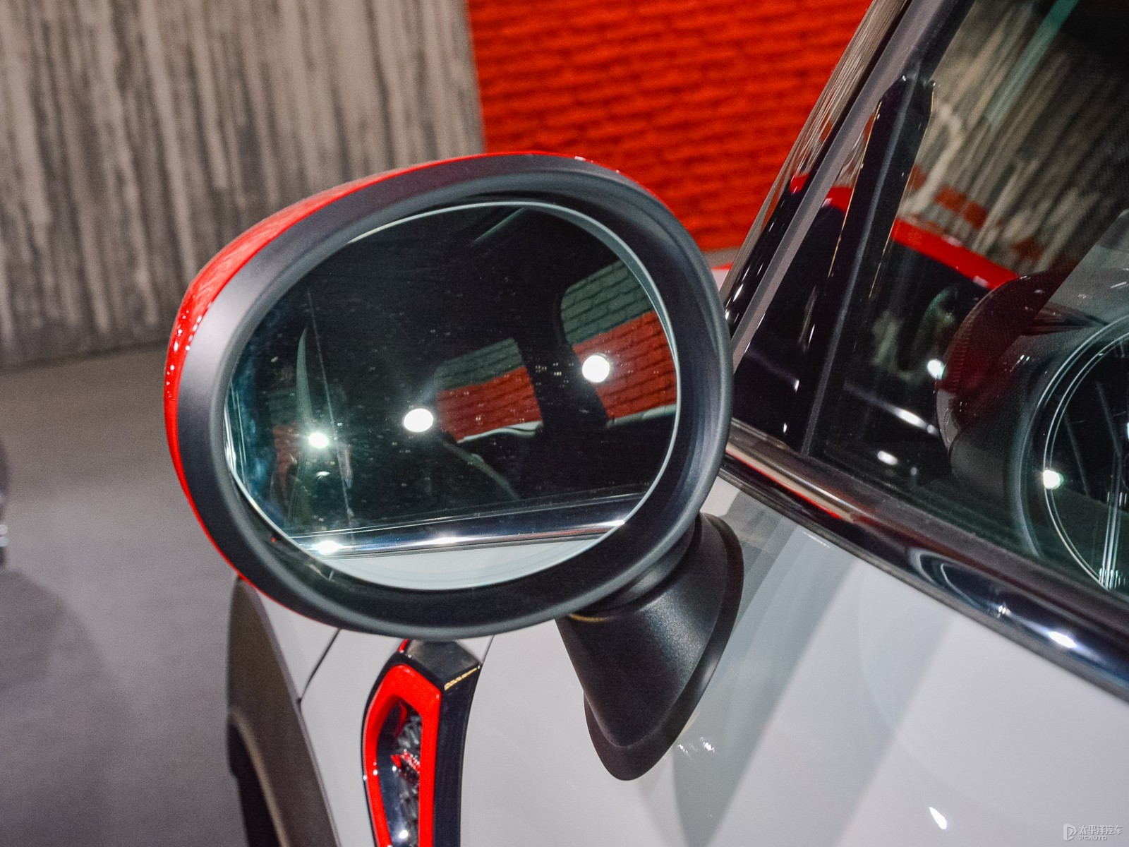 MINI JCW COUNTRYMAN外觀高清大圖