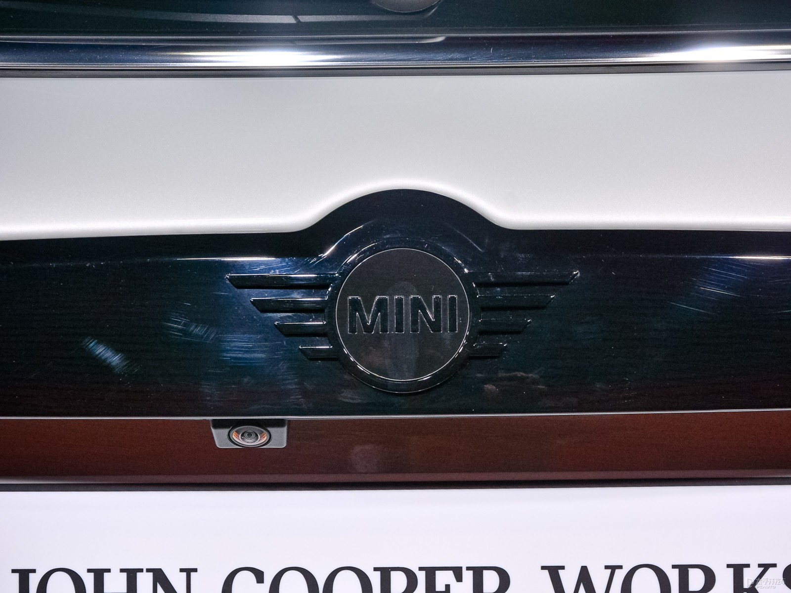 MINI JCW COUNTRYMAN外觀高清大圖
