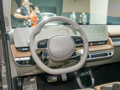现代IONIQ(艾尼氪)5内饰实拍图