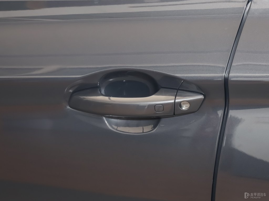 山脈灰宋車身外觀圖片