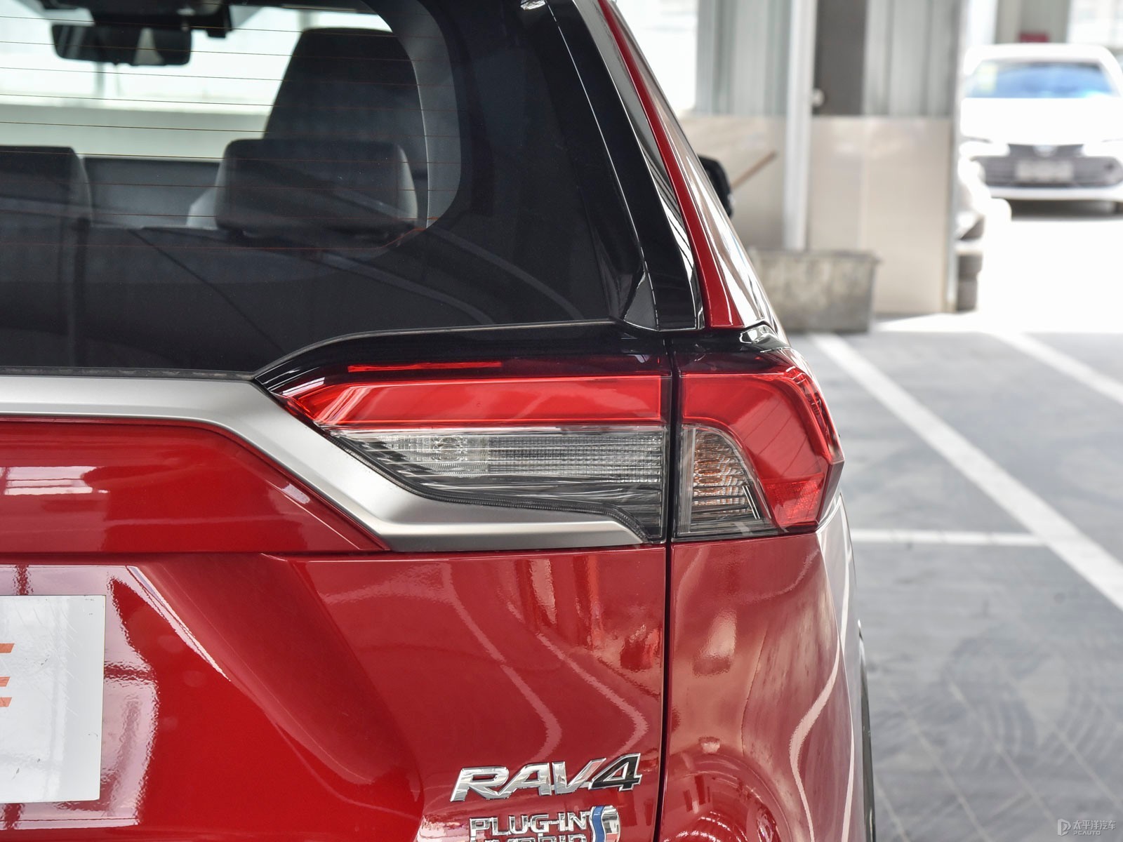 RAV4榮放雙擎E+外觀高清大圖