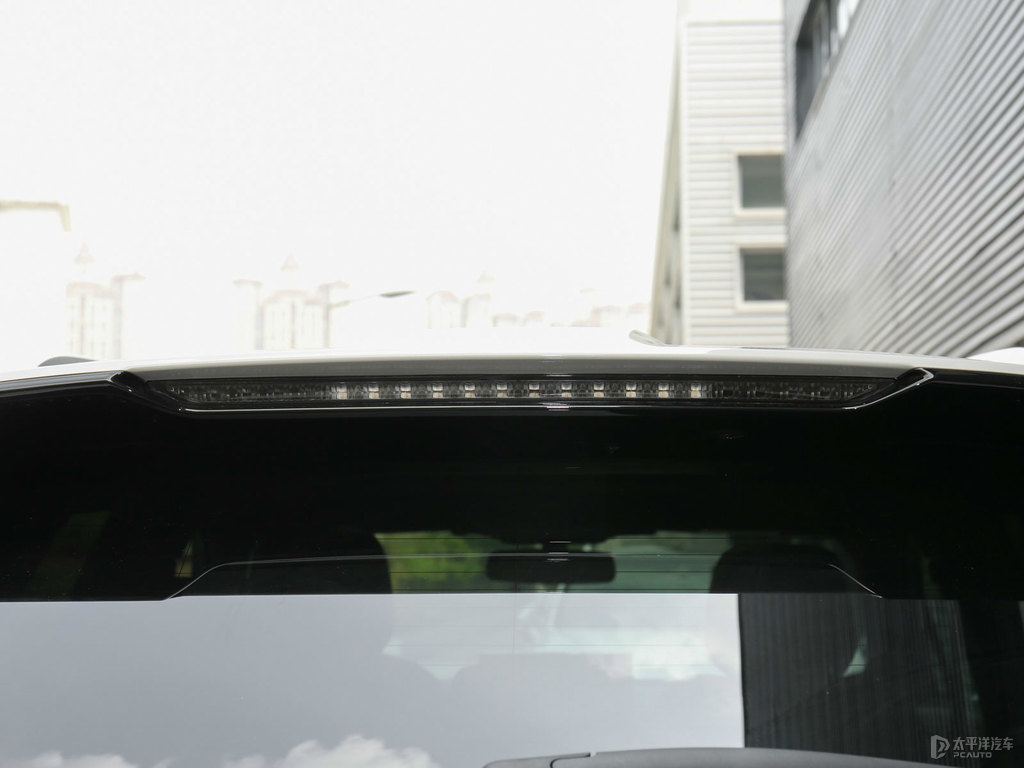 珠光瓷航海家車尾外觀圖片