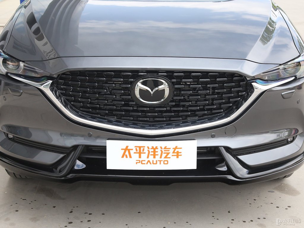 鉑鋼灰馬自達(dá)CX-5車頭外觀圖片