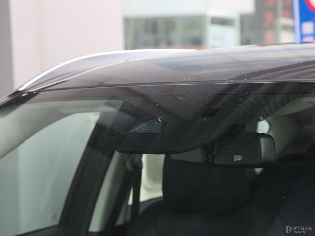 鉑鋼灰馬自達CX-5車身外觀圖片