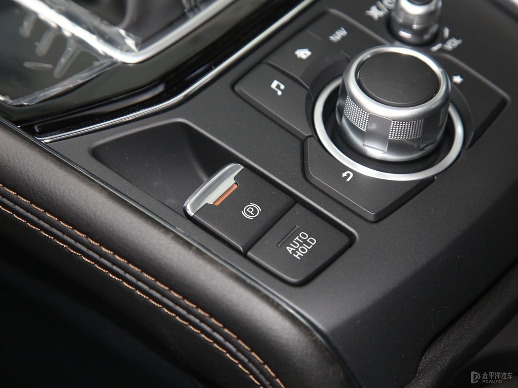 鉑鋼灰馬自達(dá)CX-5中控內(nèi)飾圖片