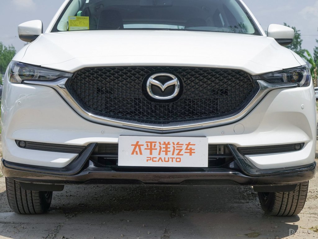 珠光白馬自達(dá)CX-5車頭外觀圖片