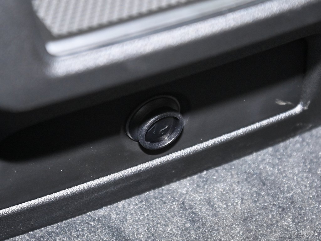 Vʯ׌RX5 M΃(ni)DƬ