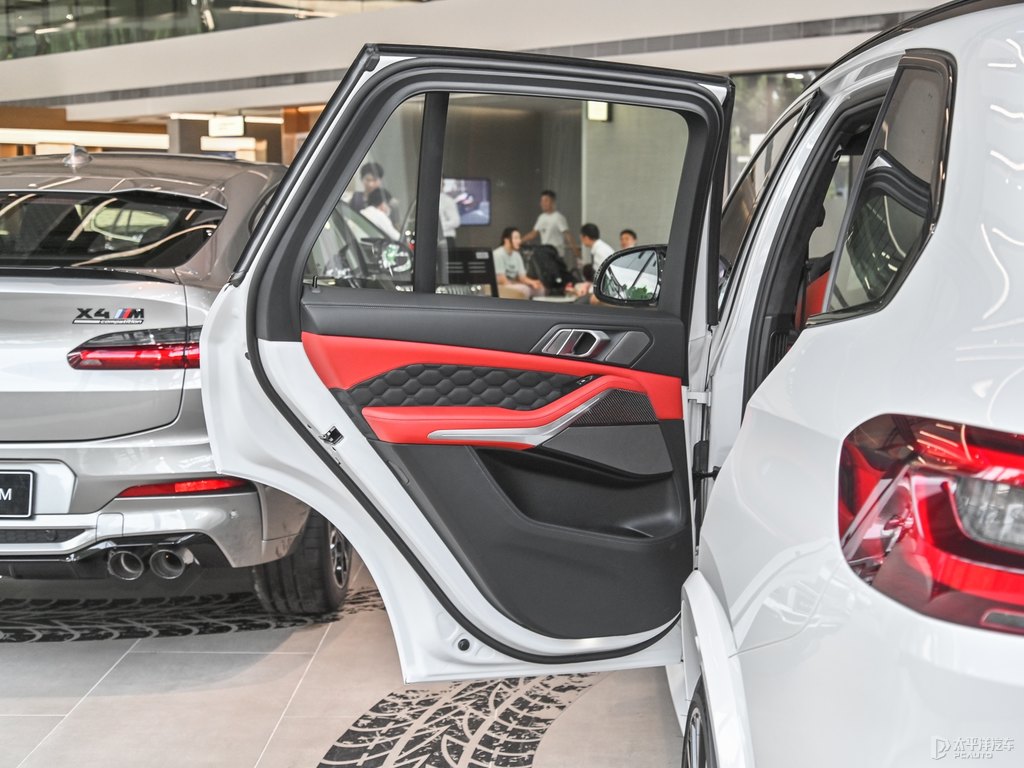 Vʯ׌RX5 M܇(ni)DƬ