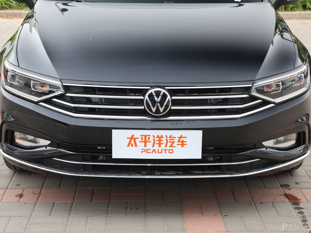 幻影黑邁騰車頭外觀圖片