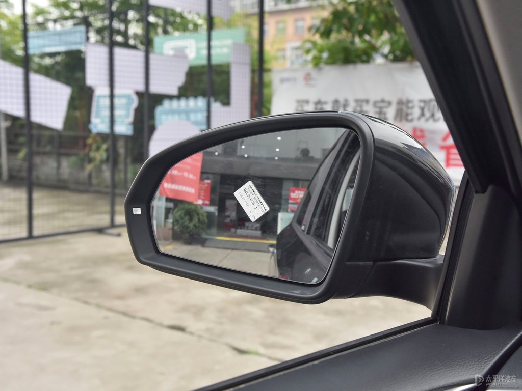 錳石黑捷達VS5車身外觀圖片