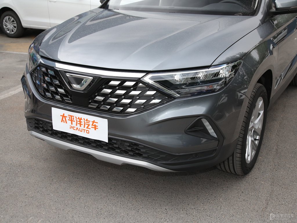 鉑金灰捷達VS5車頭外觀圖片