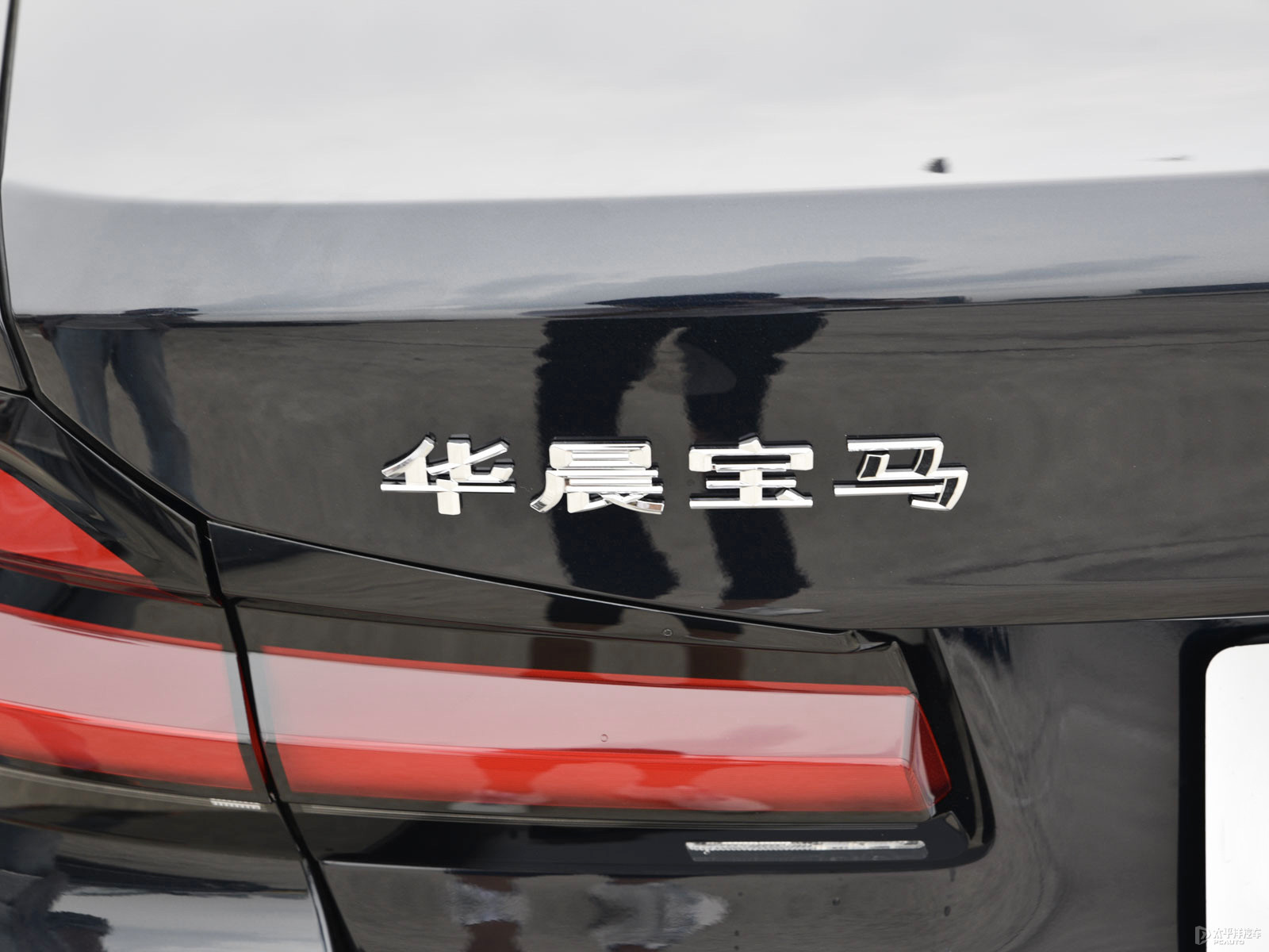 寶馬5系外觀高清大圖