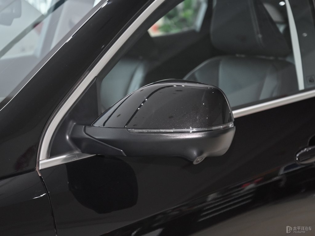 炫晶黑哈弗H6車身外觀圖片