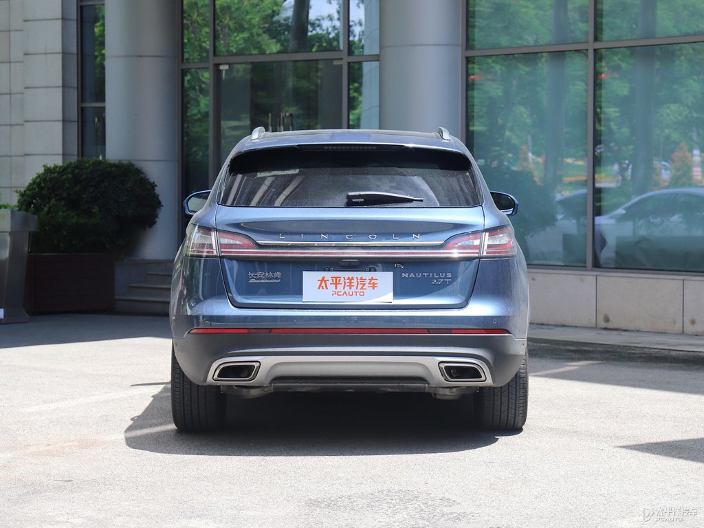 斐鉆藍(lán)航海家整車外觀外觀圖片