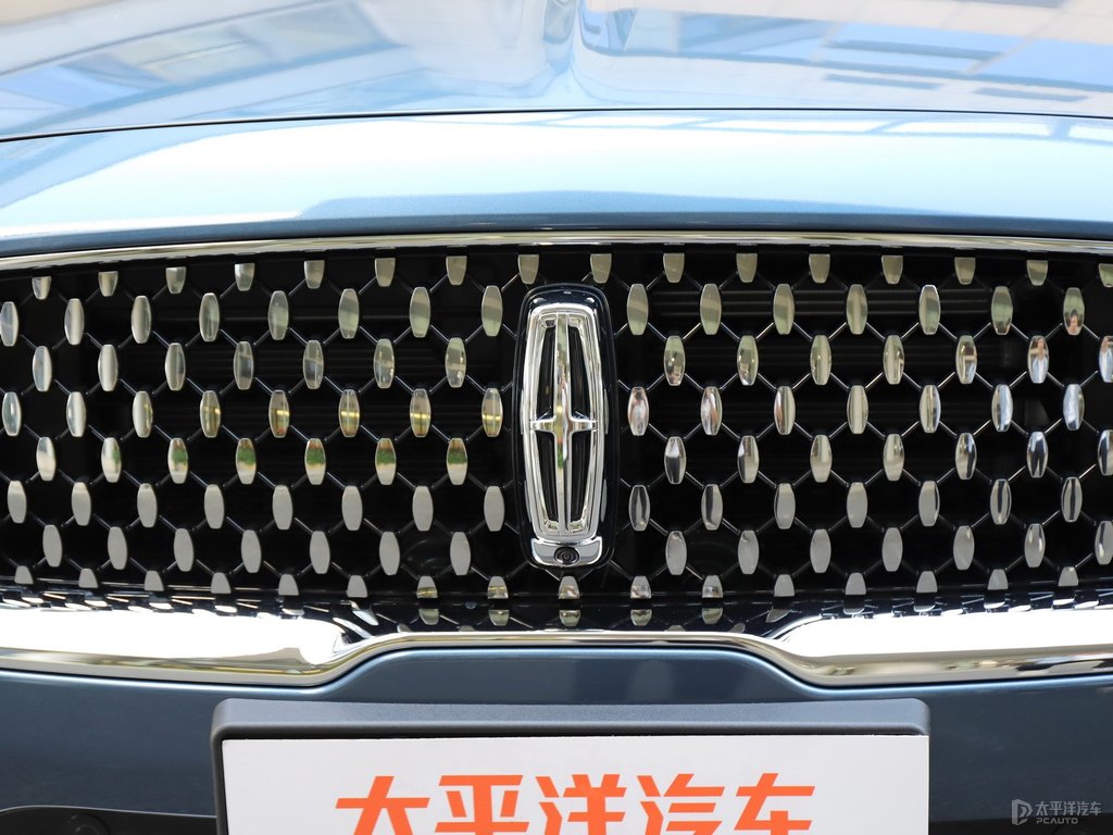 斐鉆藍航海家車頭外觀圖片