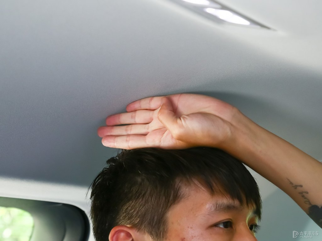 貽ID.6 X{˿ggDƬ