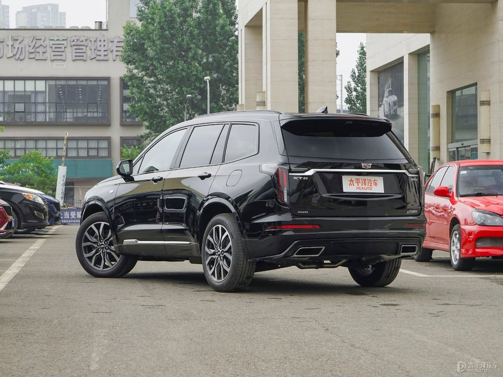 曜黑凱迪拉克XT6整車外觀外觀圖片