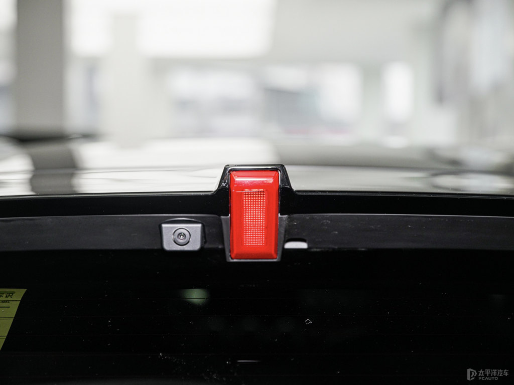 炫晶黑魏牌 VV5車尾外觀圖片