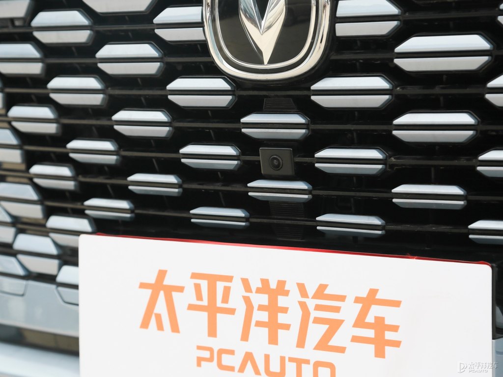 丹青藍長安UNI-K車頭外觀圖片