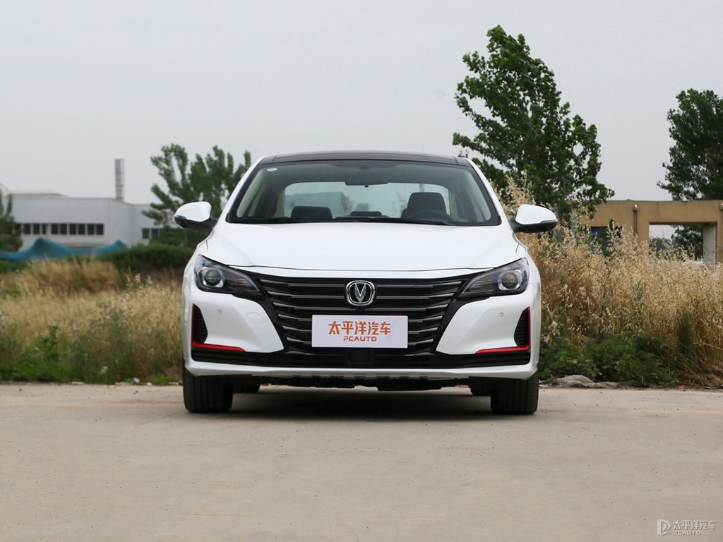 月光白銳程CC整車外觀外觀圖片