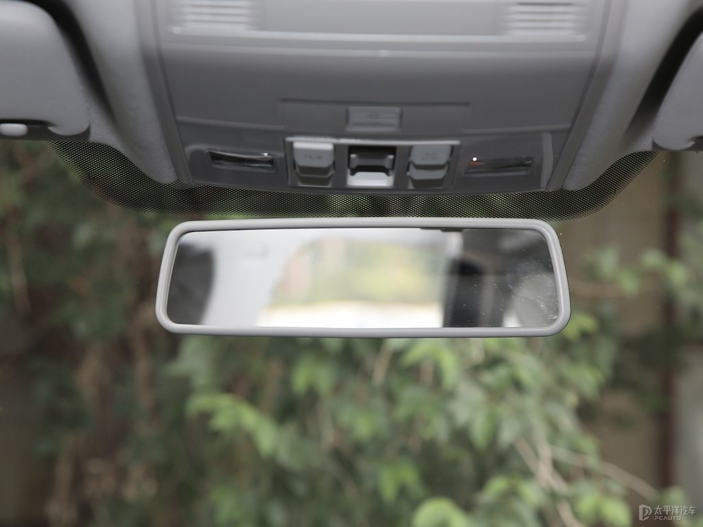 速騰車廂內(nèi)飾圖片