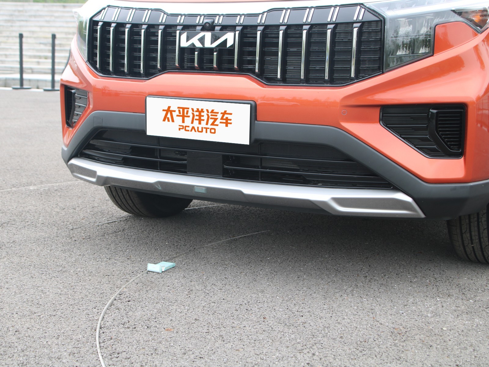 智跑外觀高清大圖
