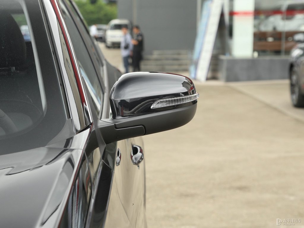 曜石黑瑞虎7車(chē)身外觀圖片