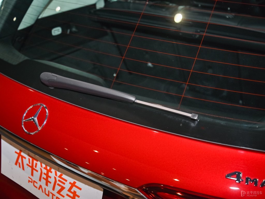 鋯石英紅奔馳GLE車尾外觀圖片