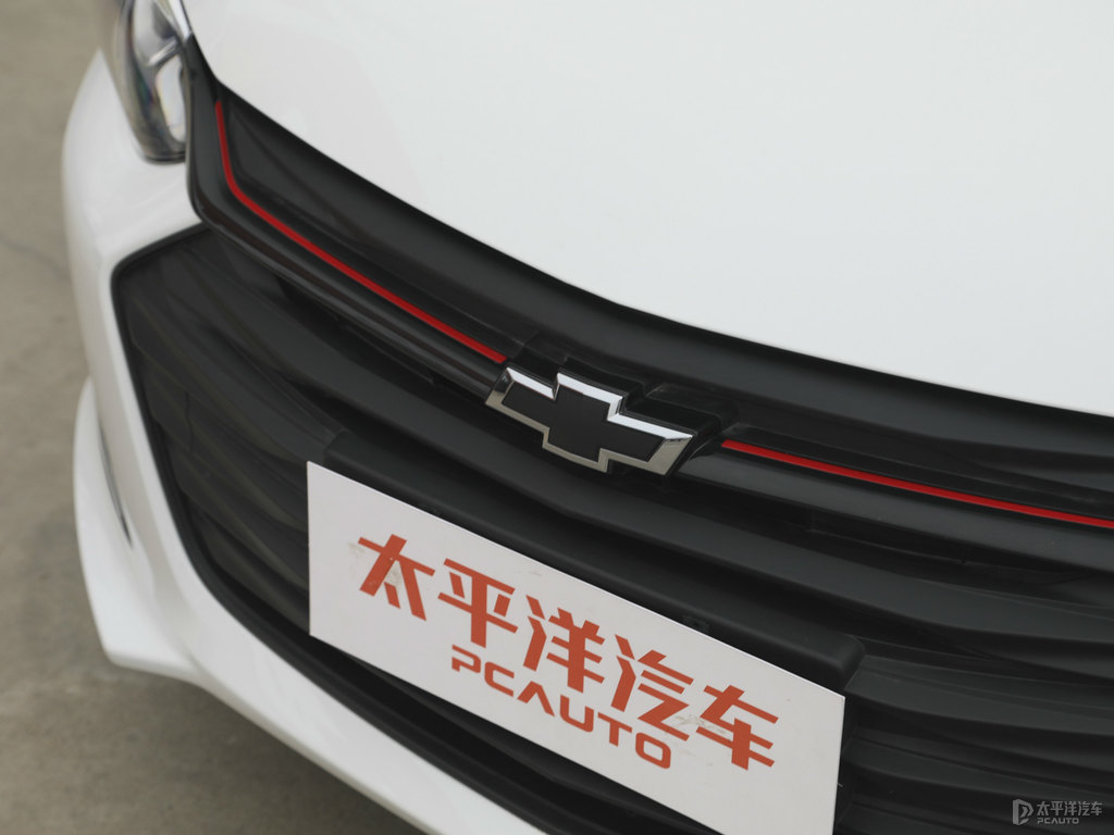 流云白科沃茲車頭外觀圖片