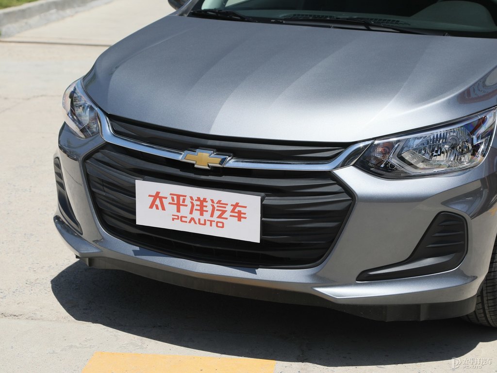海崖灰科沃茲車頭外觀圖片