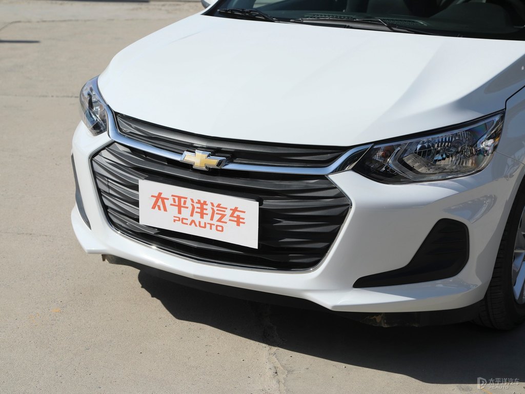 流云白科沃茲車頭外觀圖片
