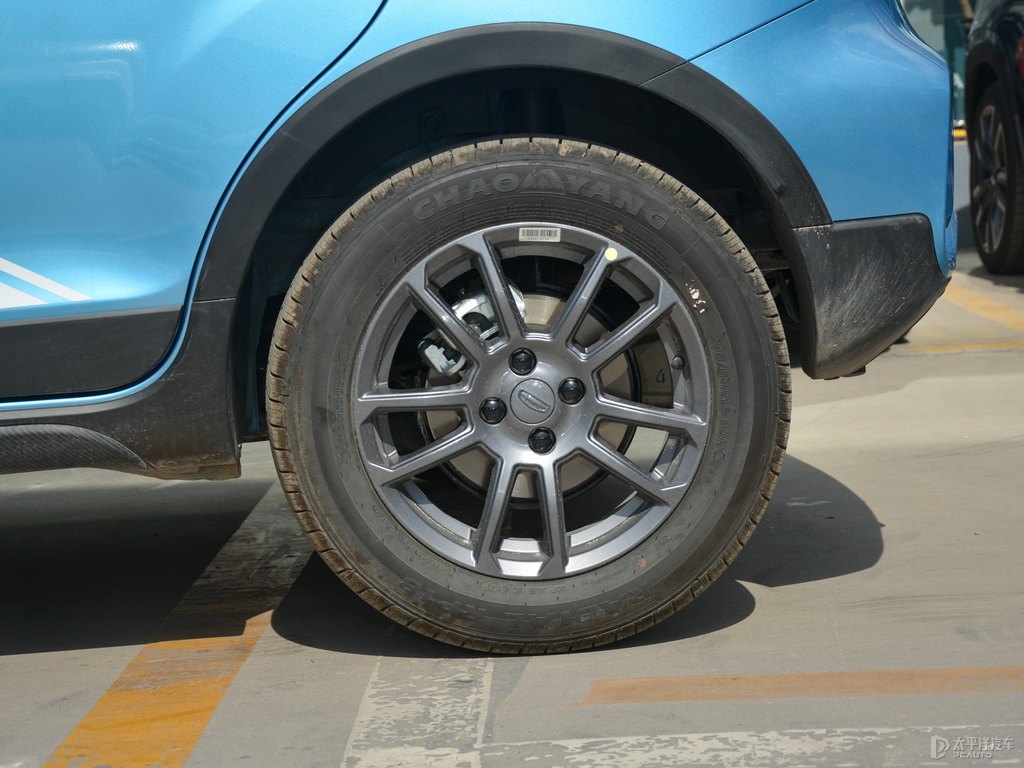 寶石藍(lán)遠(yuǎn)景X3車身外觀圖片