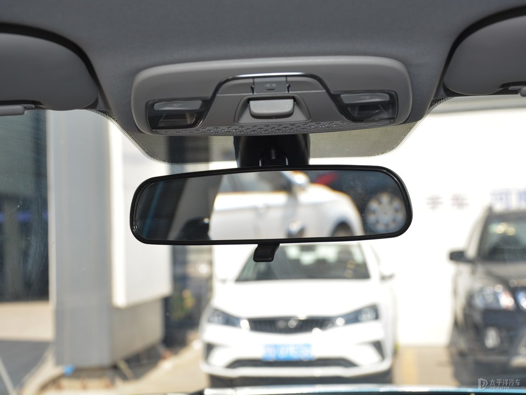 寶石藍遠景X3車廂內(nèi)飾圖片