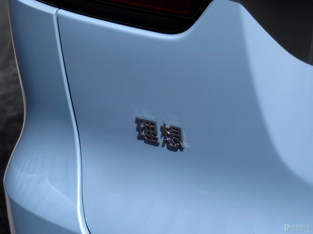 BabyBlue理想ONE官圖官圖圖片