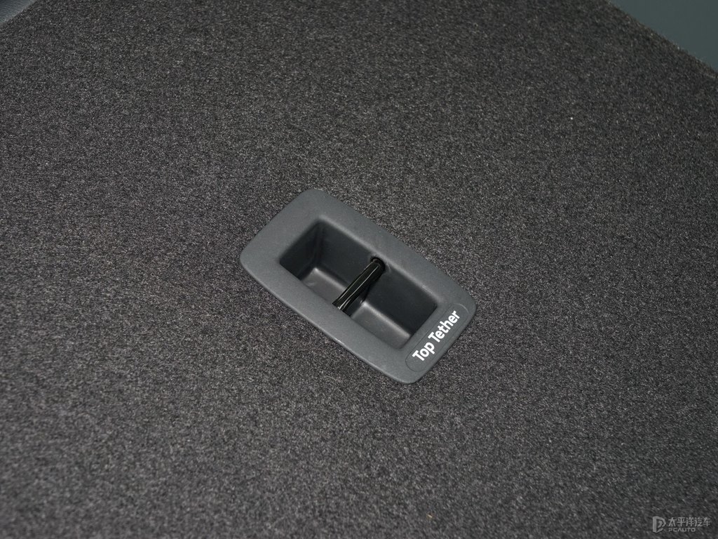 凜冽白凌渡座椅內(nèi)飾圖片