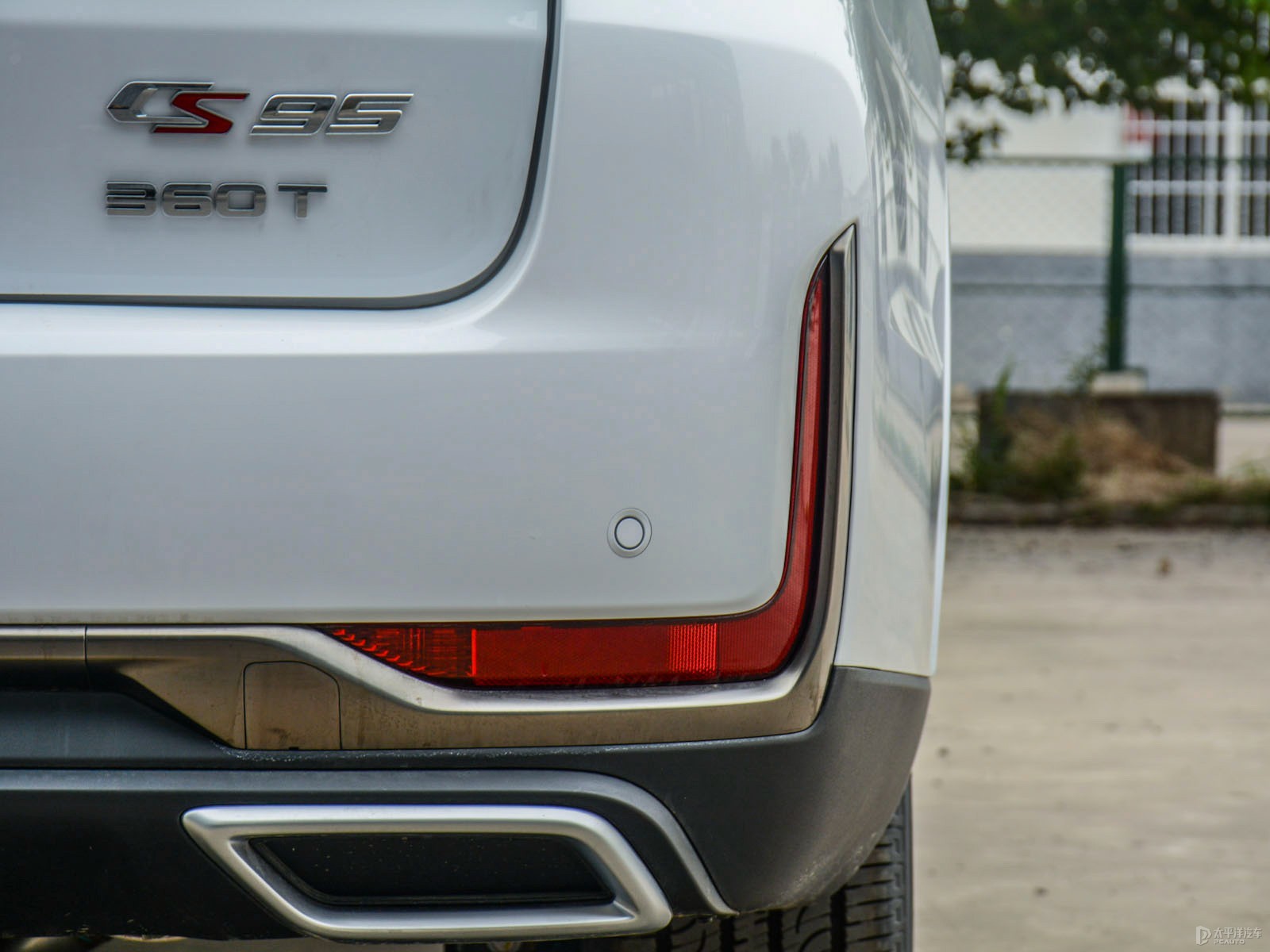 長(zhǎng)安CS95外觀(guān)高清大圖