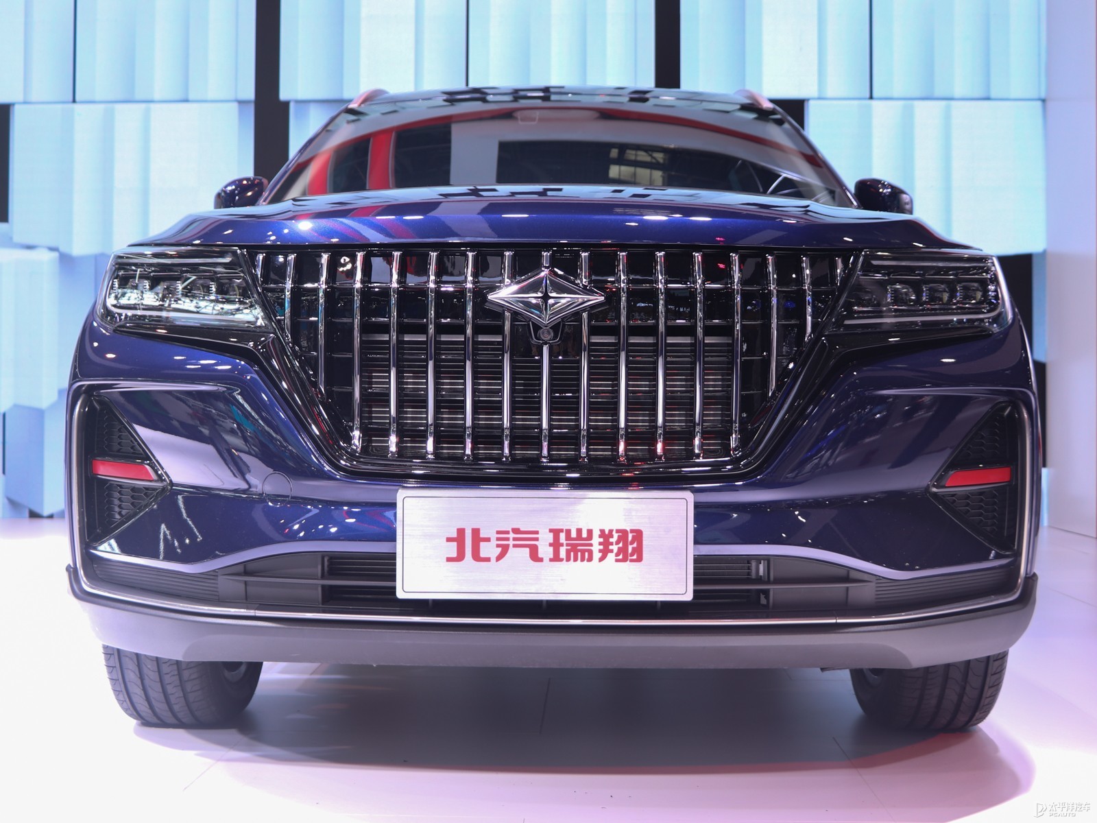 北汽瑞翔X5外觀高清大圖