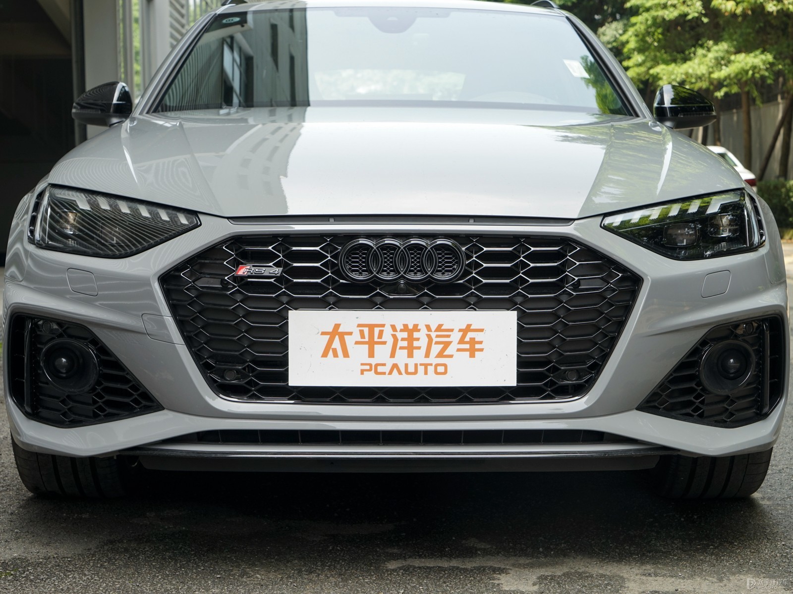 奧迪RS 4外觀高清大圖