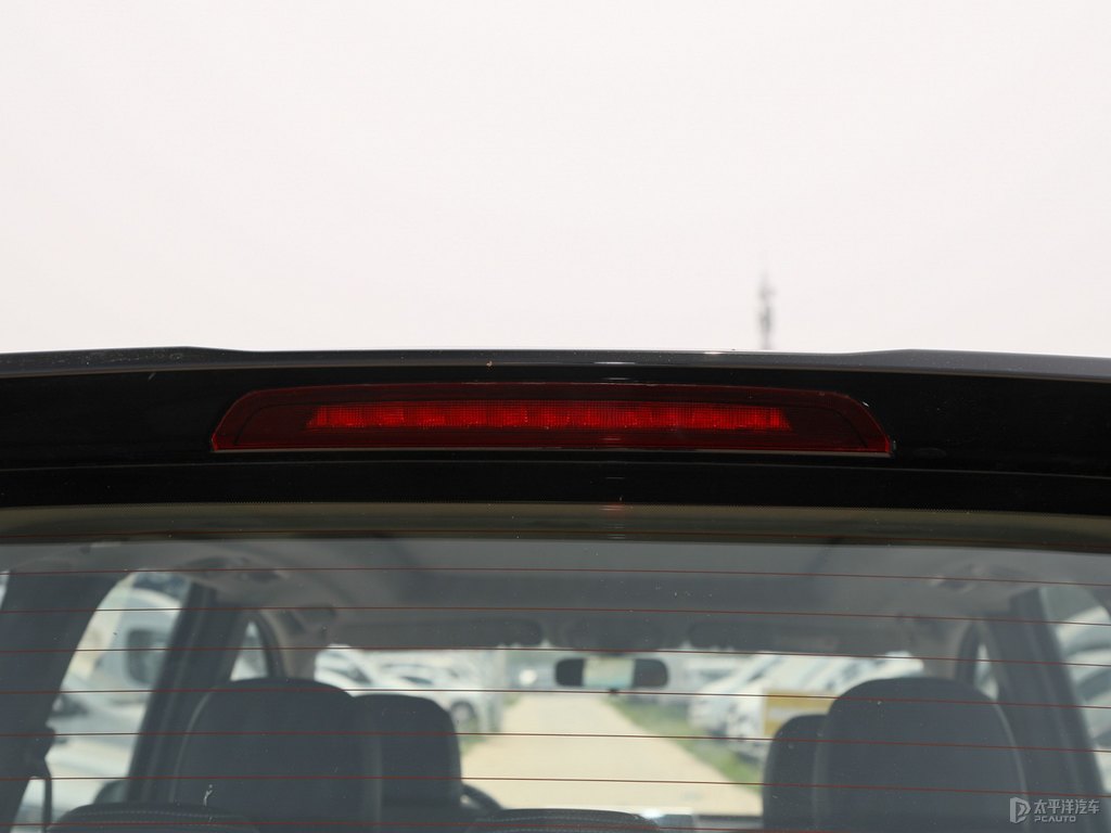 曜石黑大通G50車(chē)尾外觀圖片